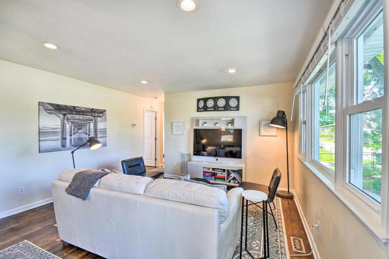 Charming Hampton Home With Yard 2 Mi To Beach! Eksteriør bilde
