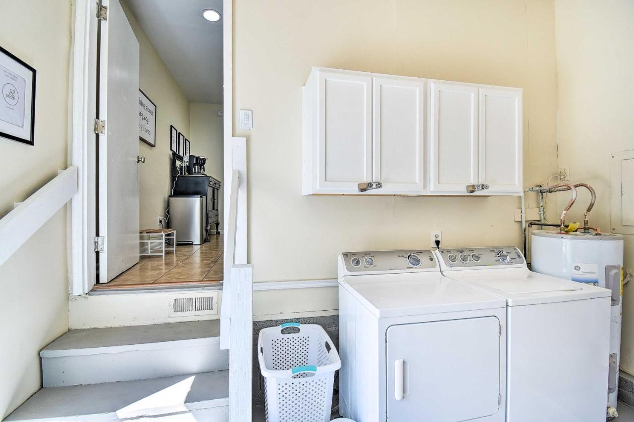 Charming Hampton Home With Yard 2 Mi To Beach! Eksteriør bilde