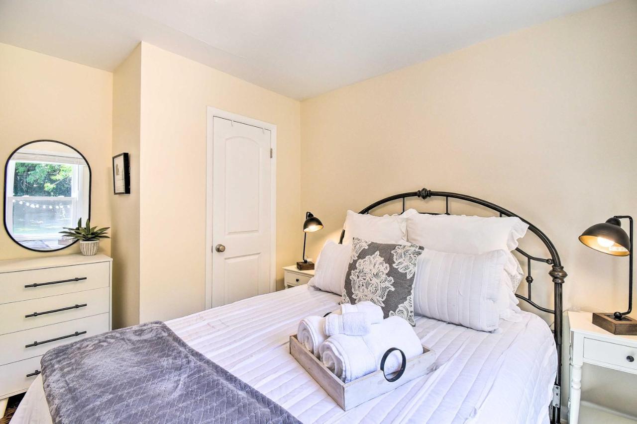 Charming Hampton Home With Yard 2 Mi To Beach! Eksteriør bilde