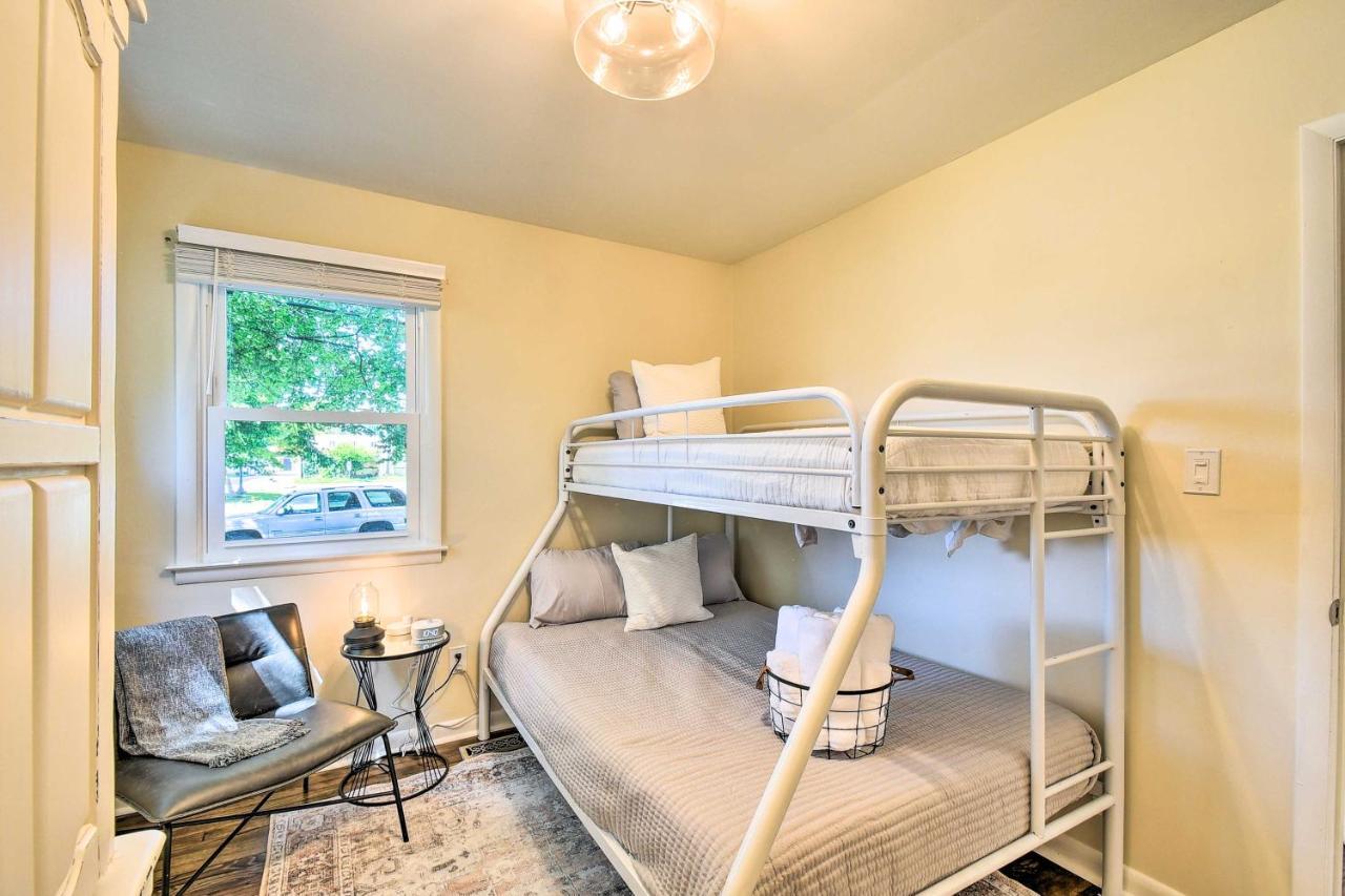 Charming Hampton Home With Yard 2 Mi To Beach! Eksteriør bilde